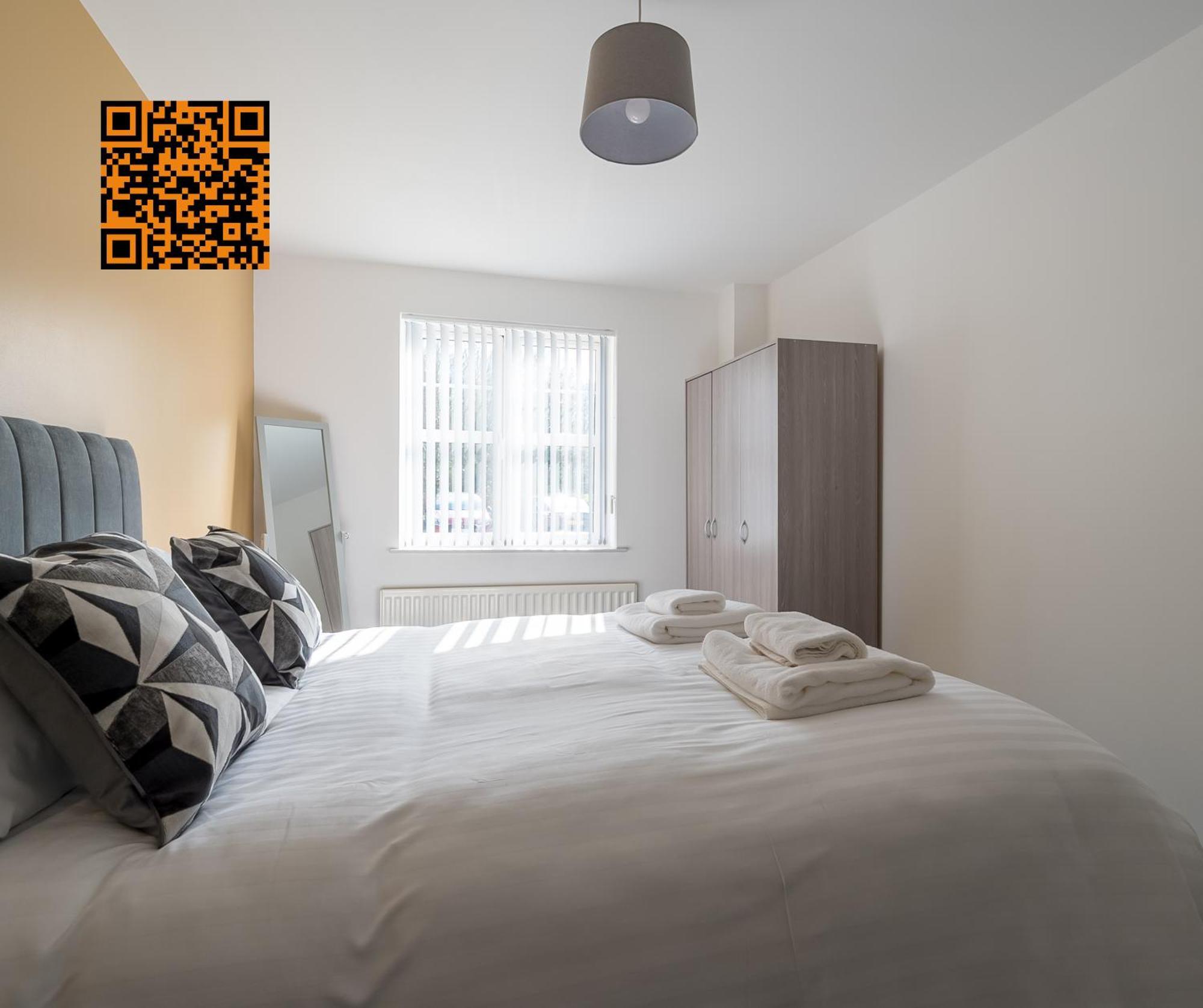 Appartement Modern 3 Bedroom Apt Near City Centre Parking Included *